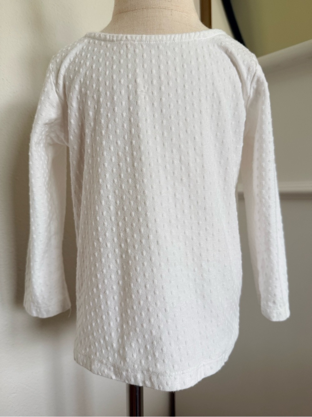Bisby Girls White Textured Swiss Dot Long Sleeve Top Size 4